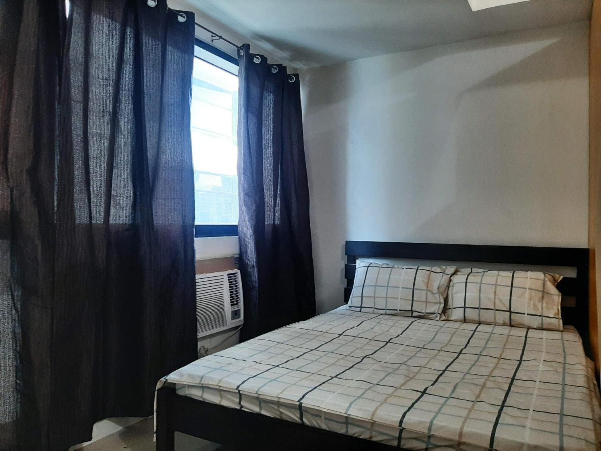 Posh Beds With City View And Pools Mandaluyong Exterior foto