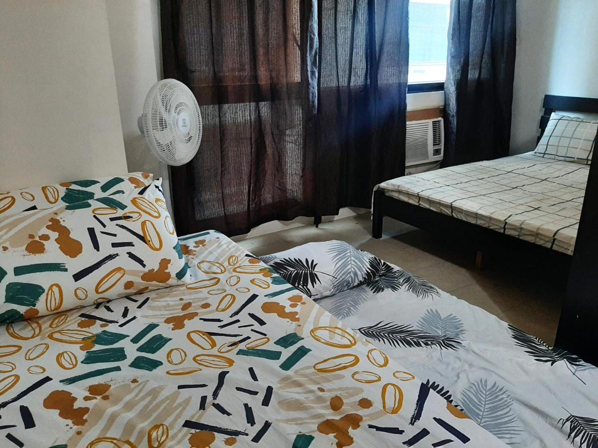 Posh Beds With City View And Pools Mandaluyong Exterior foto
