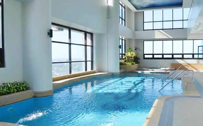 Posh Beds With City View And Pools Mandaluyong Exterior foto