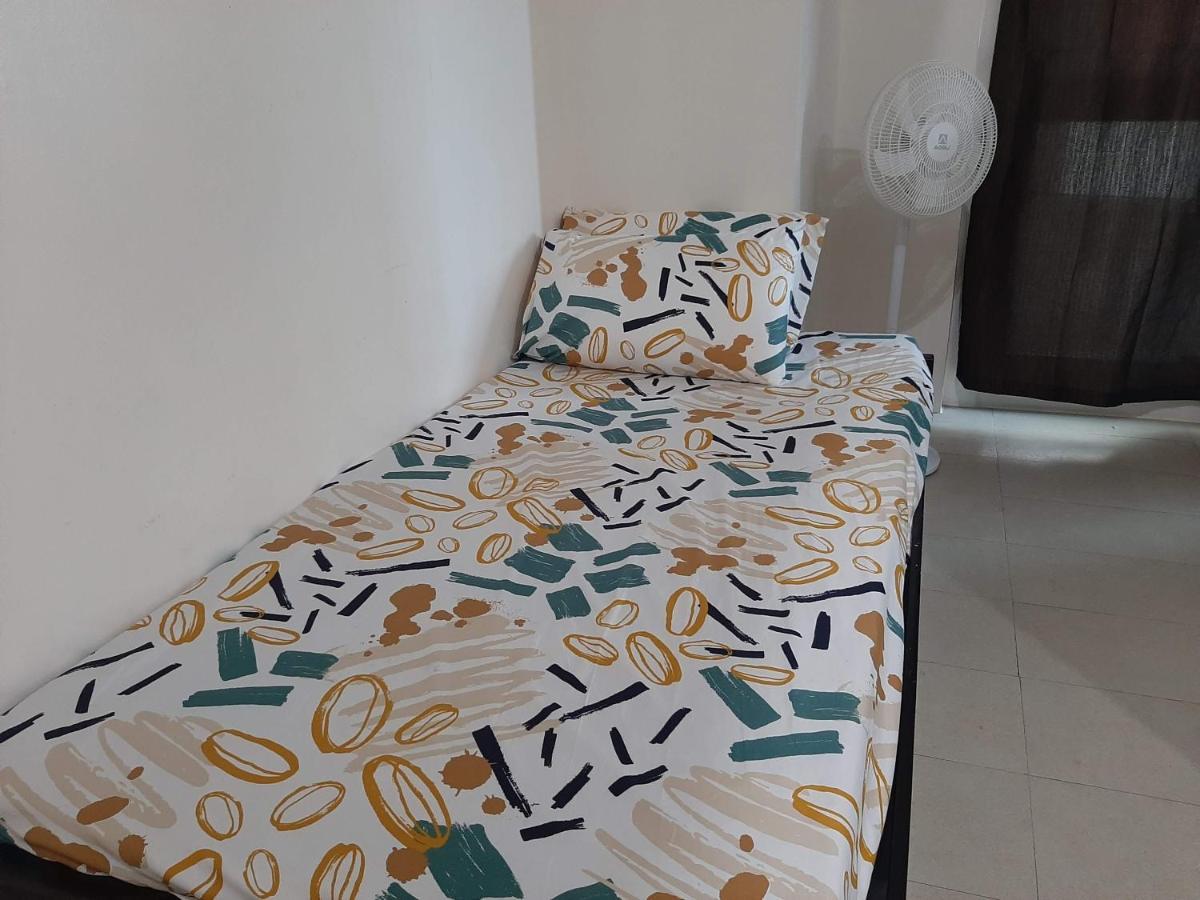 Posh Beds With City View And Pools Mandaluyong Exterior foto