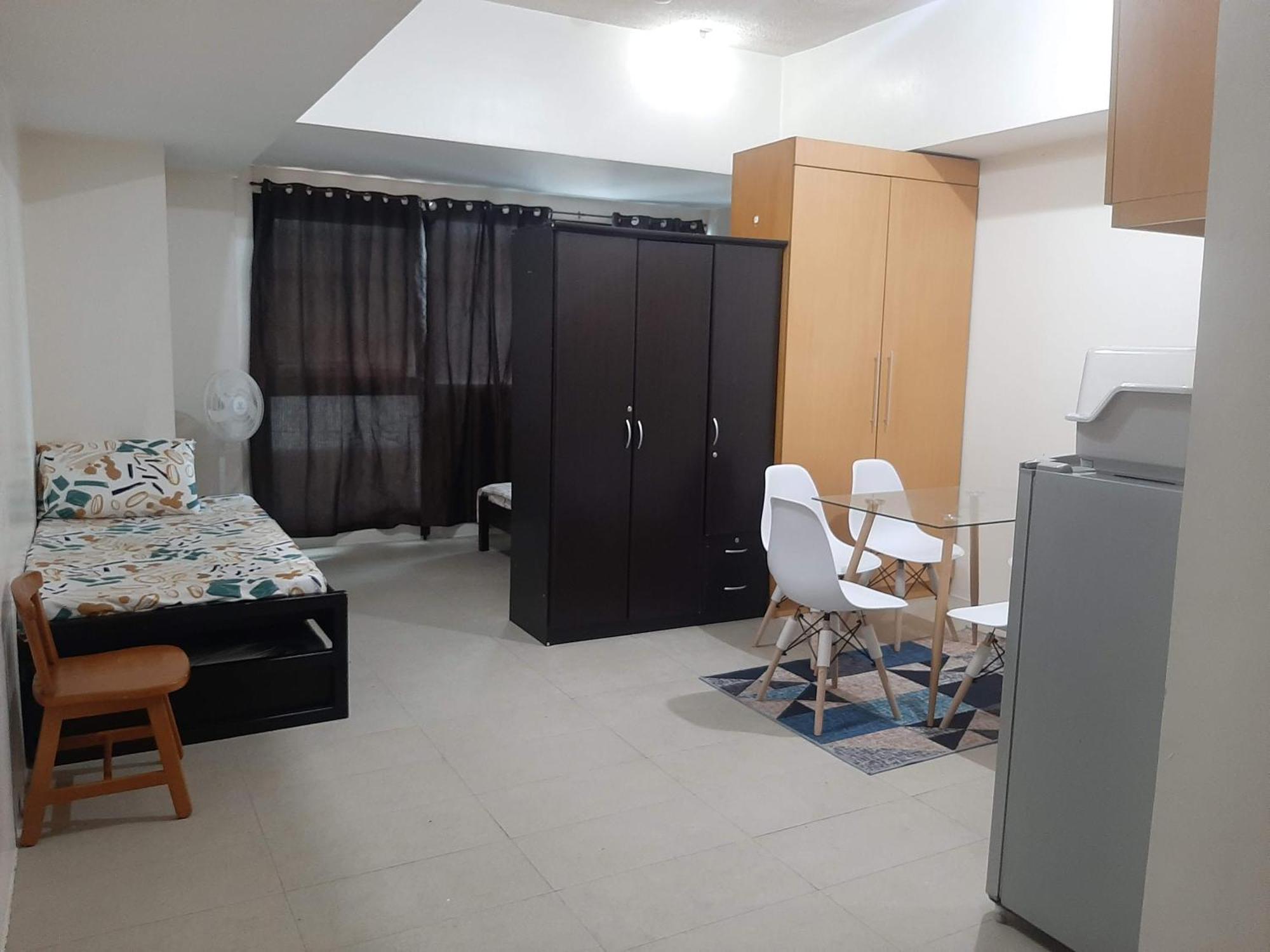 Posh Beds With City View And Pools Mandaluyong Exterior foto